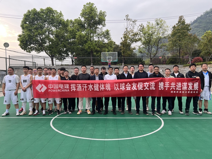 合影.jpg